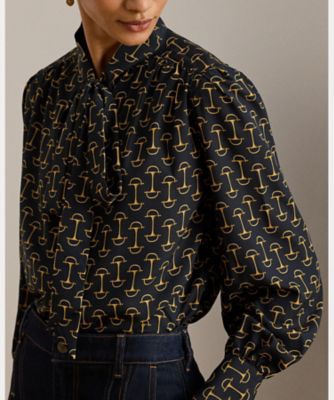 ジオプリント クレープ タイネック ブラウス