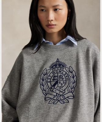 エンブロイダリークレスト フリース クルーネック