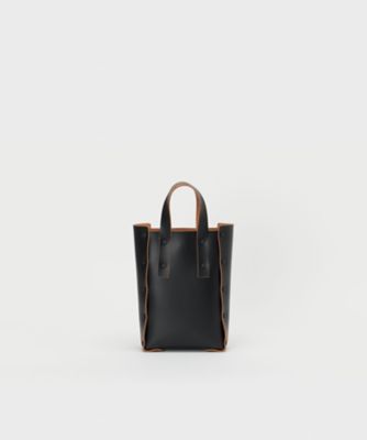 assemble hand bag  