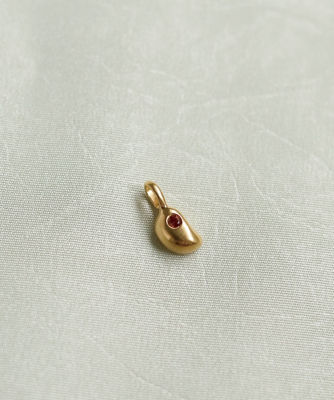 ＜TEN. (Women)＞ｓｗｉｍ　ｃｈａｒｍ　１月ガーネット　ｃｈｇ－０００１