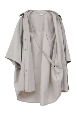 ＨＡＬＦ　ＳＬＥＥＶＥ　ＨＵＧＥ　ＳＨＩＲＴＳ　１８１２２－４２０２