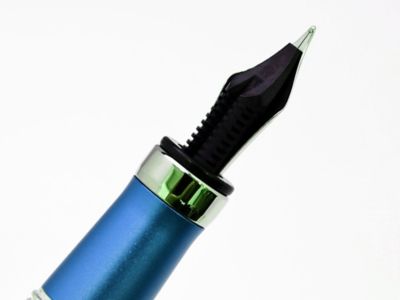 三越伊勢丹限定】万年筆 ダイヤモンドイセタンブルー | TWSBI/ツイスビー | 三越伊勢丹オンラインストア・通販【公式】