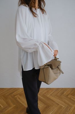 Ｌａｄｉｅｓ　Ｓｏｐｈｉａ　ｂｌｏｕｓｅ