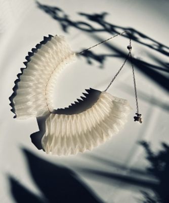 ＜murmur (Women)＞ｂｌａｎｃ　チェーン　襟
