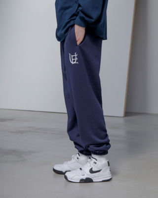 uniform experiment (Men)/ユニフォームエクスペリメント スウェットパンツ ＡＵＴＨＥＮＴＩＣ ＬＯＧＯ ＳＷＥＡＴ ＰＡＮＴＳ  ＵＥ－２３２０２１ メンズパンツ - Kidder-mfg