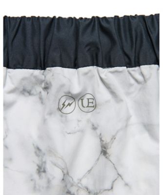 ショートパンツ　ＭＡＲＢＬＥ　ＴＥＣＨ　ＳＨＯＲＴＳ　ＵＥー２５０００２