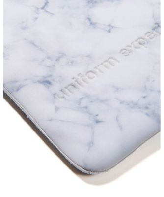 ラップトップケース　ＭＡＲＢＬＥ　ＬＡＰＴＯＰ　ＳＬＥＥＶＥ（１６ｉｎｃｈ）　ＵＥー２５００７１