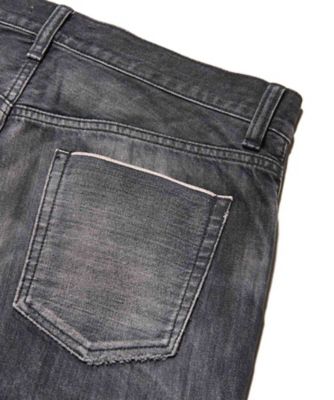 ジーンズ DAMAGED TAPEREDーFIT JEANS UEー