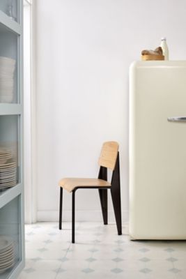 受注商品】スタンダードチェア | Vitra/ヴィトラ | 三越伊勢丹