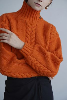 ＳＨＯＲＴ ＣＡＢＬＥ ＴＵＲＴＬＥ ＫＮＩＴ ＴＯＰＳ | 三越伊勢丹 