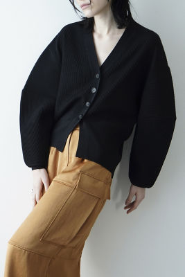 ＣＵＲＶＥ ＳＬＥＥＶＥ ＫＮＩＴ ＣＡＲＤＩＧＡＮ の通販 | 三越