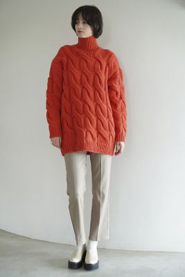ＢＩＧ　ＣＡＢＬＥ　ＯＶＥＲ　ＫＮＩＴ　ＴＯＰＳ