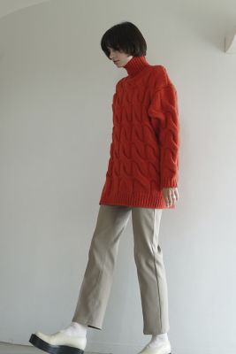 ＢＩＧ　ＣＡＢＬＥ　ＯＶＥＲ　ＫＮＩＴ　ＴＯＰＳ