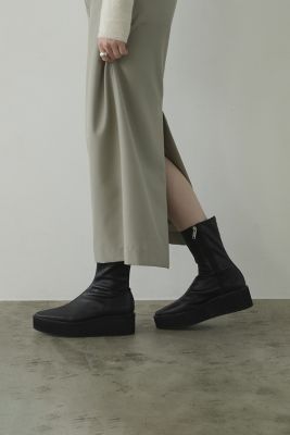 ＶＯＬＵＭＥ　ＳＯＬＥ　ＢＯＯＴＳ　１７１１５－８４２２