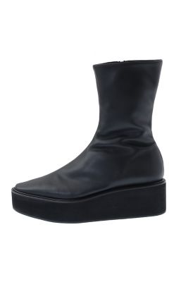 ＶＯＬＵＭＥ　ＳＯＬＥ　ＢＯＯＴＳ　１７１１５－８４２２