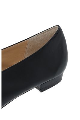 ＯＢＬＩＱＵＥ　ＴＯＥ　ＦＬＡＴ　ＳＨＯＥＳ　１８１１５－８５１２