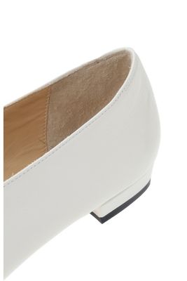 ＯＢＬＩＱＵＥ　ＴＯＥ　ＦＬＡＴ　ＳＨＯＥＳ　１８１１５－８５１２
