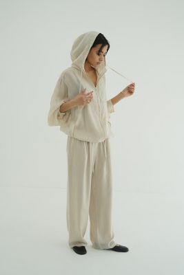 ＜CLANE (Women)＞ＳＨＥＥＲ　ＡＩＲＹ　ＺＩＰ　ＨＯＯＤＩＥ　１８１２２－４２７２