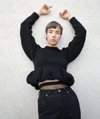 ＜CLANE (Women)＞ＰＥＰＬＵＭ　ＨＡＮＤ　ＫＮＩＴ　ＴＯＰＳ　１９１０６ー２３２２