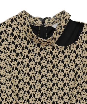 3D FLOWER LACE SLASH NECK
